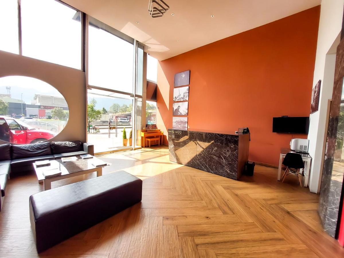 Arena Hotel